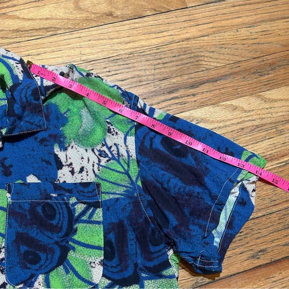 OBEY Men’s Button Up Top Size Medium - Picture 7 of 8